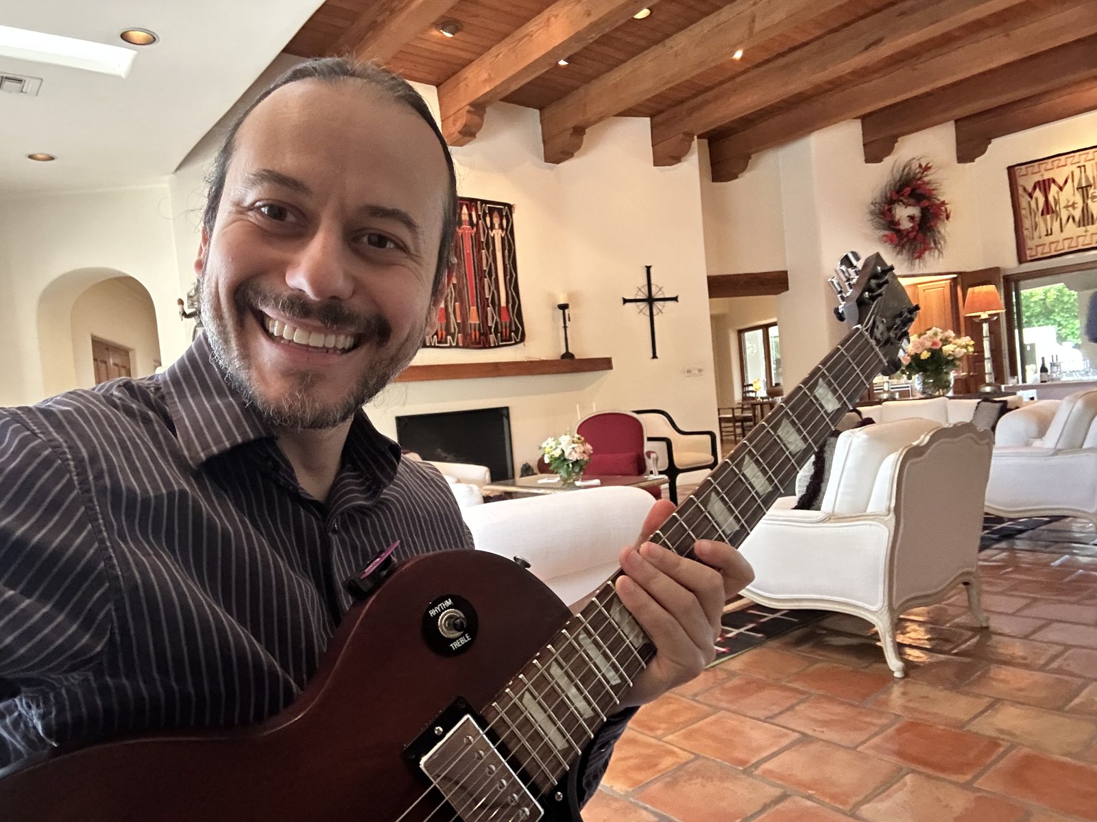 Dr. Costa event music photo 17